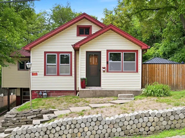 710 Cook Ave, Council Bluffs, IA 51503