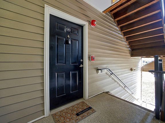 3rd image of 2610 Oldgate Dr APT 202
