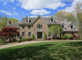 21 Country Oaks Rd, Lebanon, NJ 08833