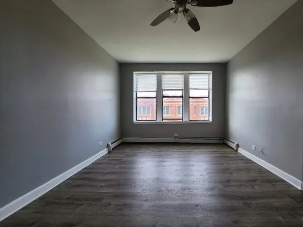 5657 W Washington Blvd, Chicago, IL