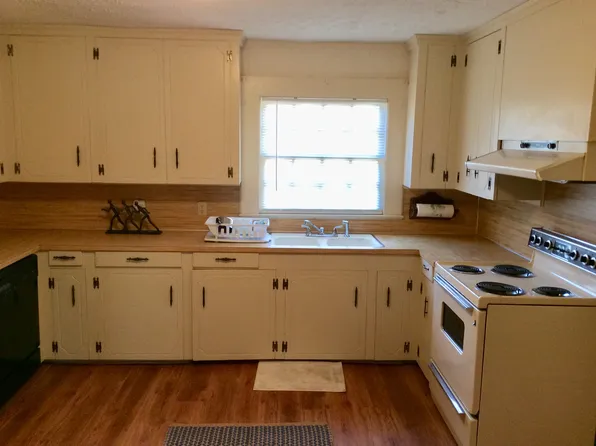 5012 N Hills St, Meridian, MS 39305