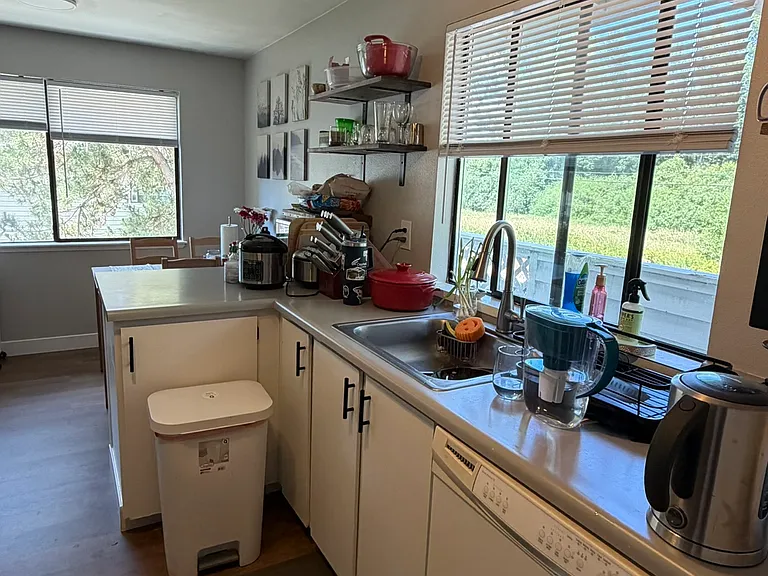 1624 201st Pl SE #6-D — Photo 4