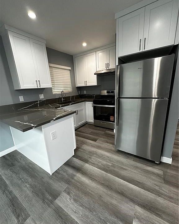 2nd image of 15506 Halcourt Ave