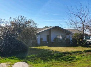 25584 El Vado Dr, Madera, CA 93638