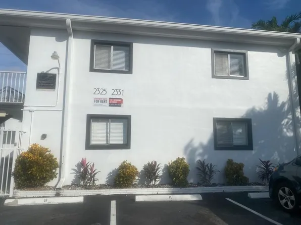 Arthur Street Apartments, 2325-2331 Arthur St #9, Hollywood, FL 33020