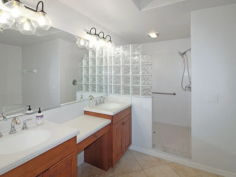 1000 San Lino Cir #1032 — Photo 14