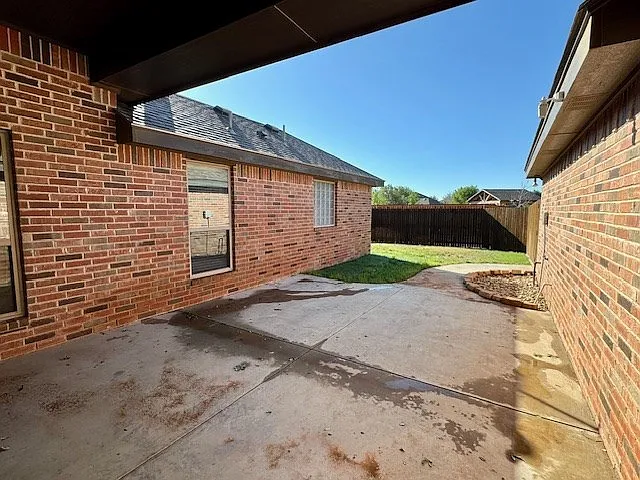 5907 Frio Dr — Photo 22
