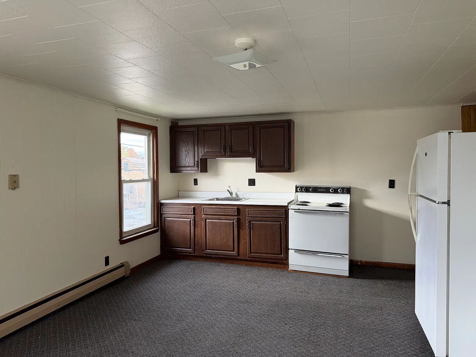 1 bed, $1,000 — Photo 2