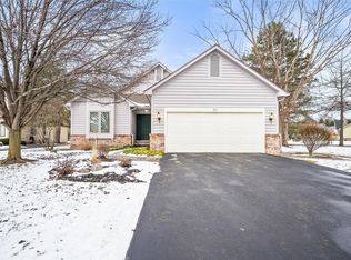 27 English Station Rd, Rochester, NY 14616