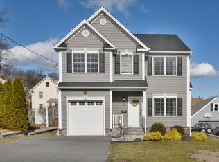 13 John St, Summit, NJ 07901