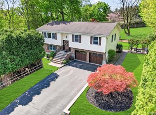 8 Cartwright Rd, Stony Pt, NY 10980