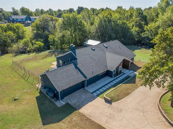 4100 N Bryant Ave, Edmond, OK 73034