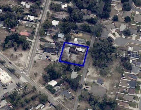 3rd image of 210 N NEW HAMPSHIRE AVENUE