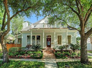 817 Euclid St, Houston, TX 77009