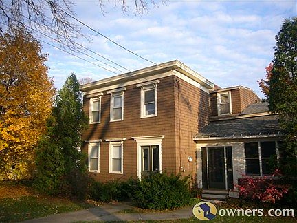 Centrally located Williamstown home