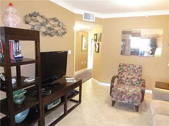 2nd image of 22641 SW 88th Pl Unit 105