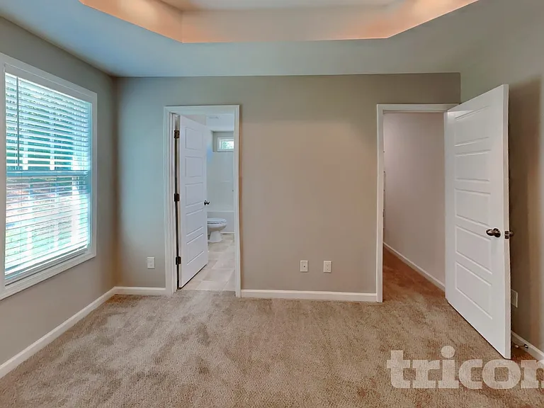 32 Balboa Pkwy — Photo 7