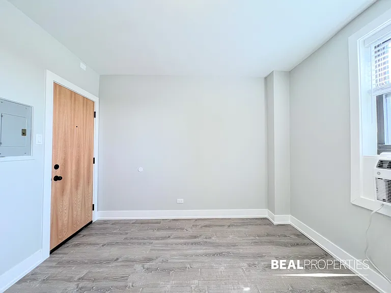 505 West Belmont Ave — Photo 25