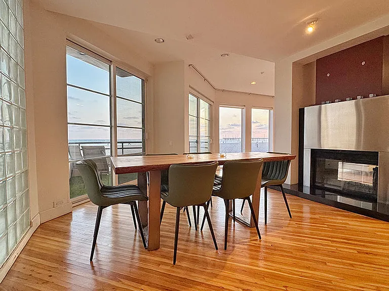 3509 Ocean Front Walk — Photo 14