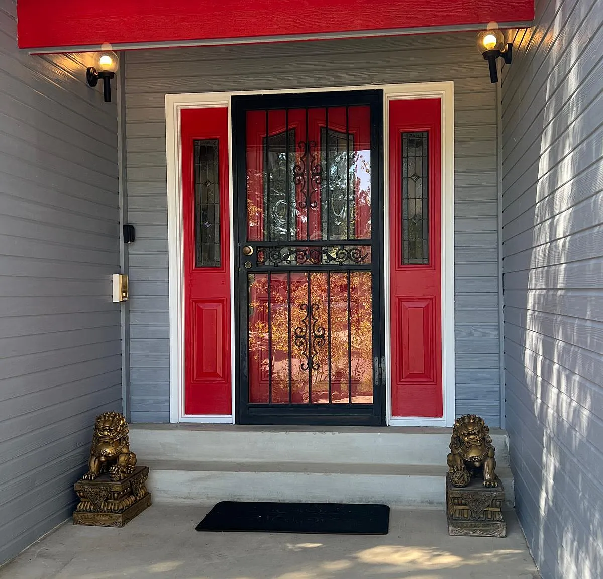 907 S Emporia St — Photo 4