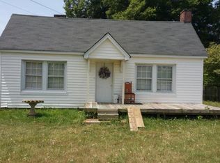 1229 Marys Grove Rd, Cherryville, NC 28021