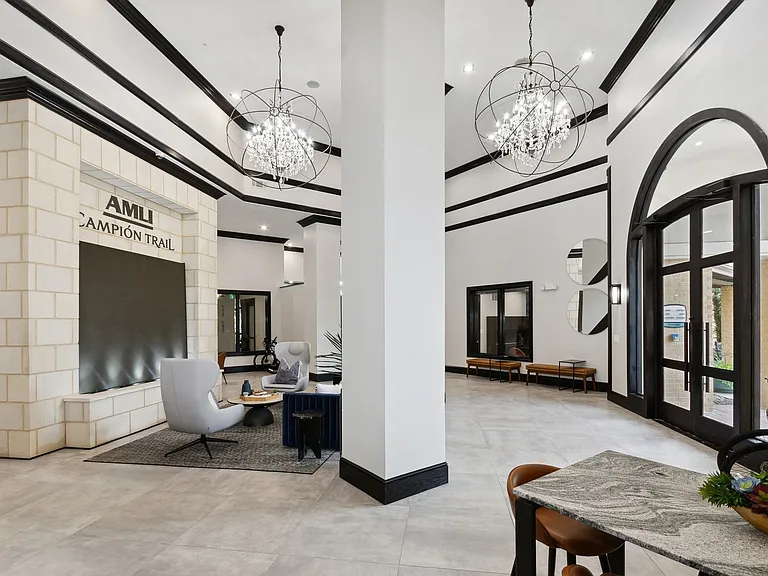 Leasing Reception