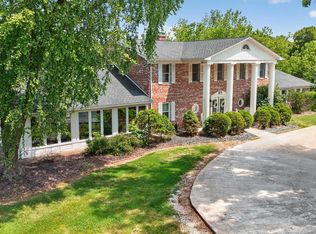 717 N Marshall Rd, Paoli, IN 47454