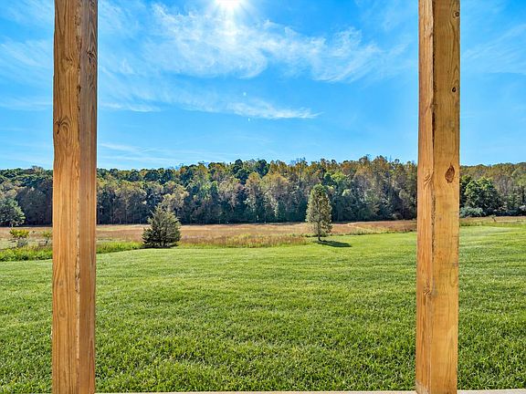 5th image of 718 Wysong Mill Rd