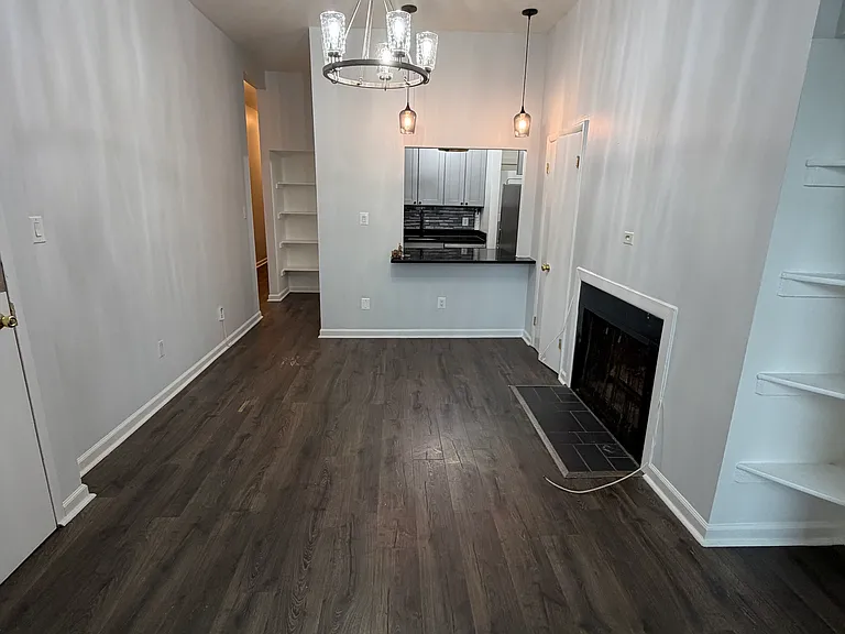 1017 P St NW #B — Photo 3