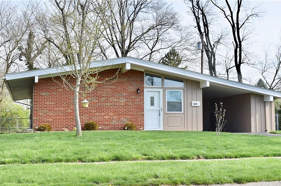 1st image of 5271 Bayside Dr
