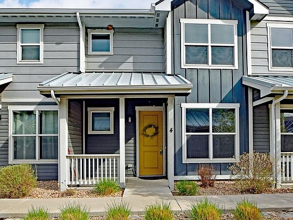4th image of 3333 Apple Blossom Ln #4