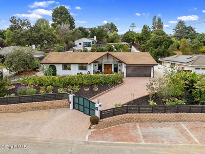 1049 Calle Las Trancas, Thousand Oaks, CA, 91360
