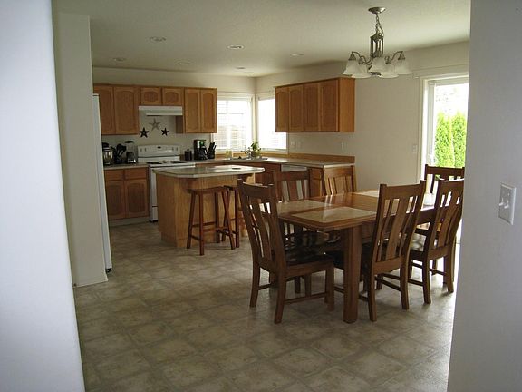3rd image of 15119 NW 2nd Ave