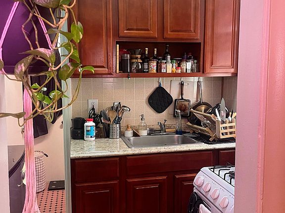 5th image of 503-1F S 42nd St
