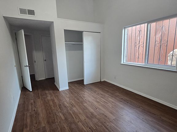 5th image of 11833 Haddad Ct