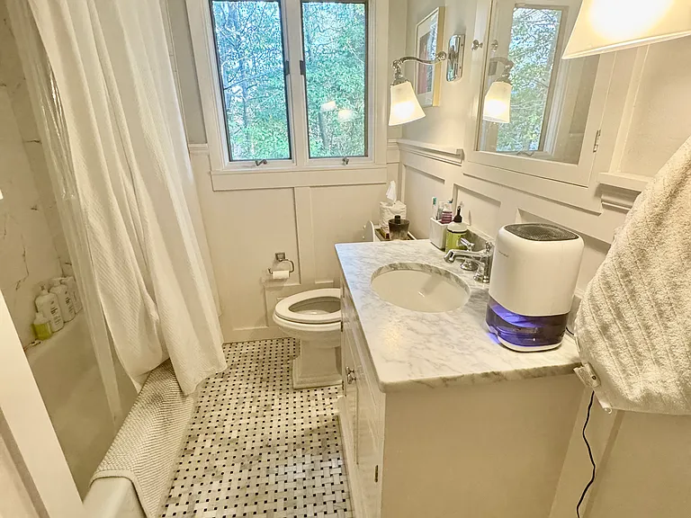 3075 W Roxboro Rd NE — Photo 23