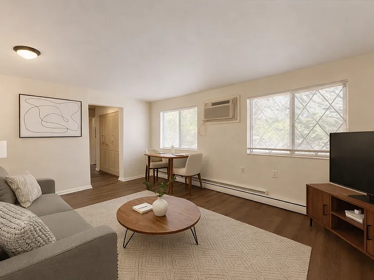 757 5th St #7-37 — Photo 25