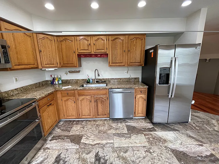 7727 Rockledge Ct — Photo 17