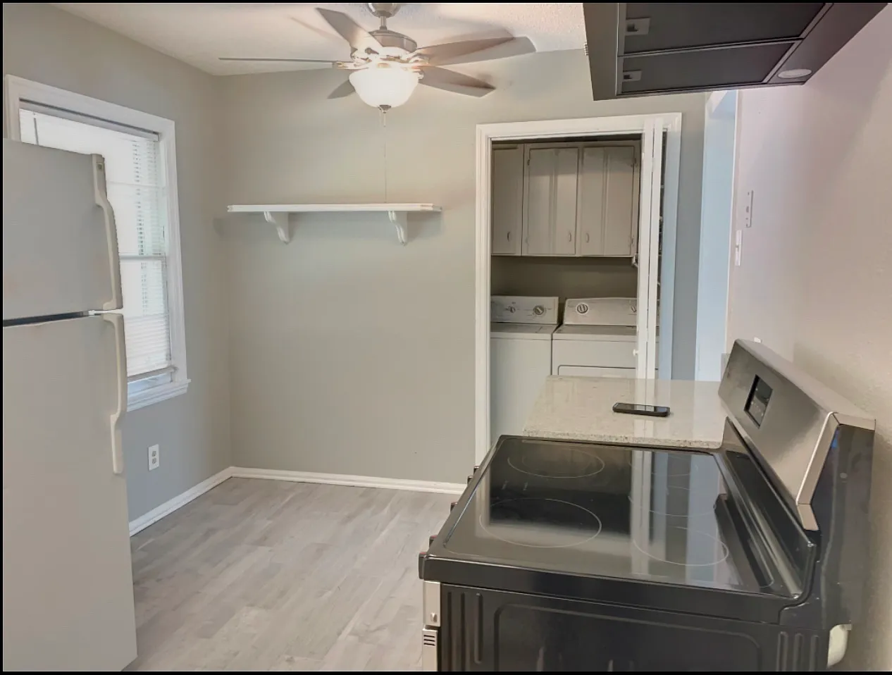 1058 S White Station Rd — Photo 4