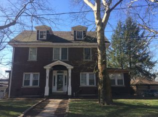 5 Scenery Rd, Pittsburgh, PA 15221