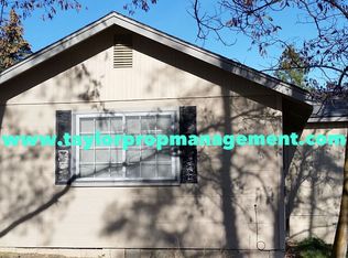418 N 3rd Ave, Hot Springs, MT 59845