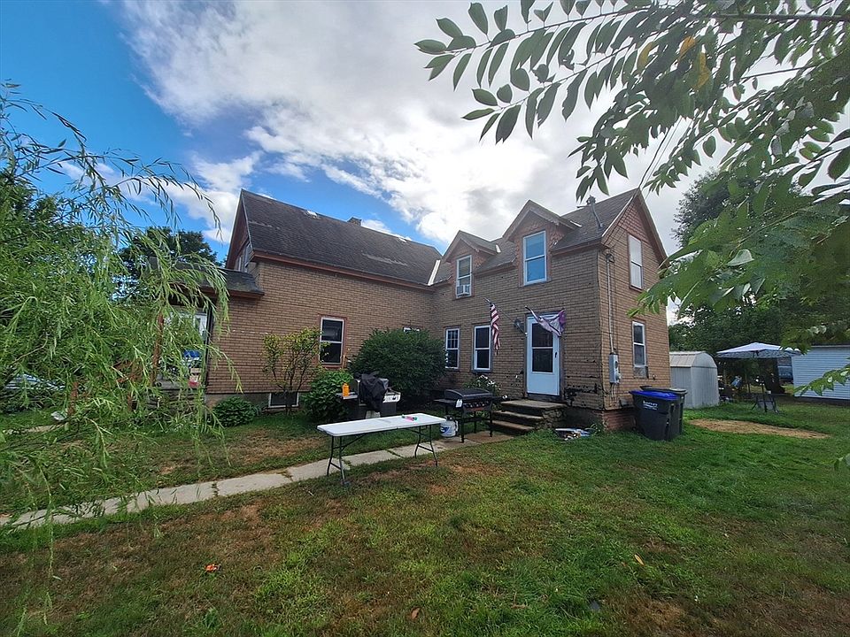 2nd image of 26 Summer St