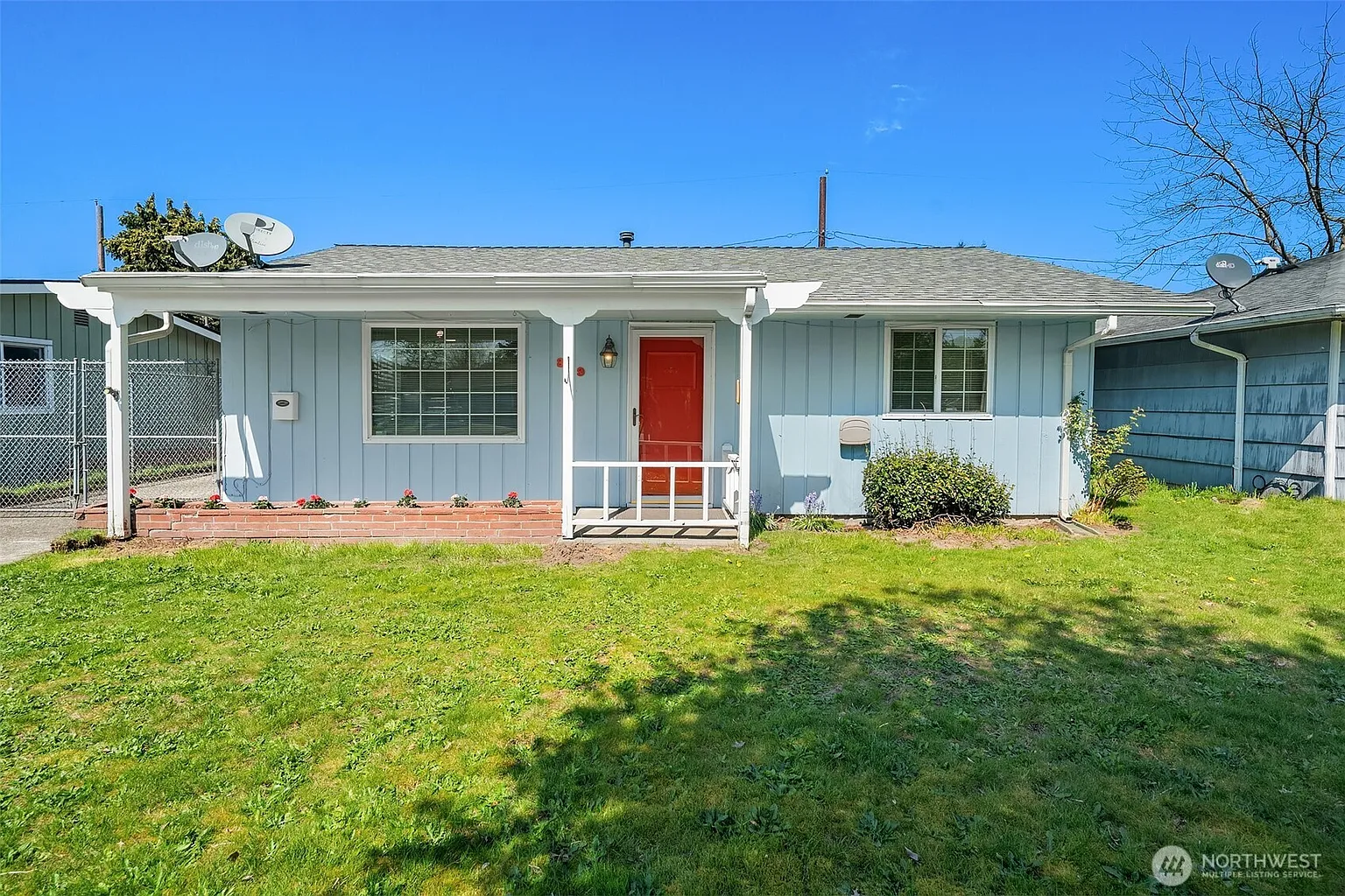 819 8th Street SE photo 1