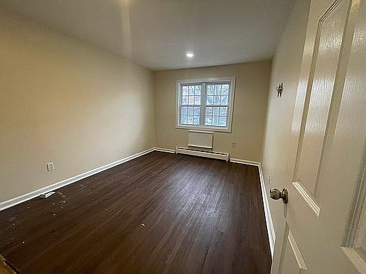 5th image of 6632 Avenue L #1