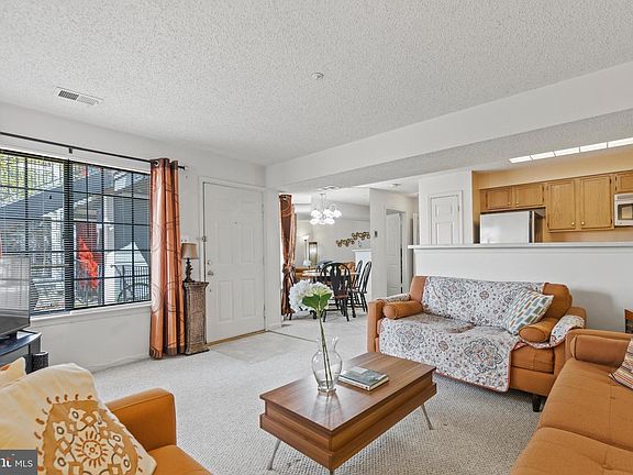 3rd image of 7000 Irwell Ln #11B