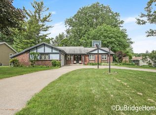 4753 Stuart Ave SE, Kentwood, MI 49508