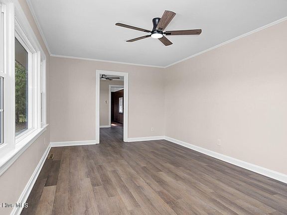 5th image of 2256 Acorn Hill Road