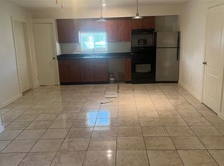 10025 Randolph St, Houston, TX 77075