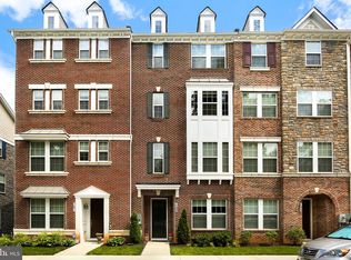 127 Fairbanks Dr, Gaithersburg, MD 20877