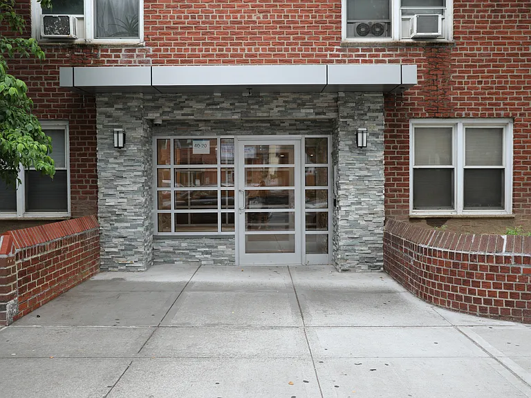 40-20 69th St #2F — Photo 10